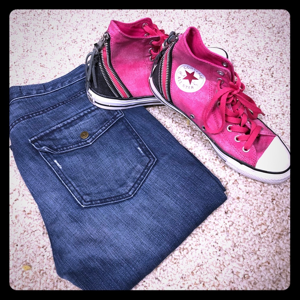 Pink Converse Chuck Taylor high tops